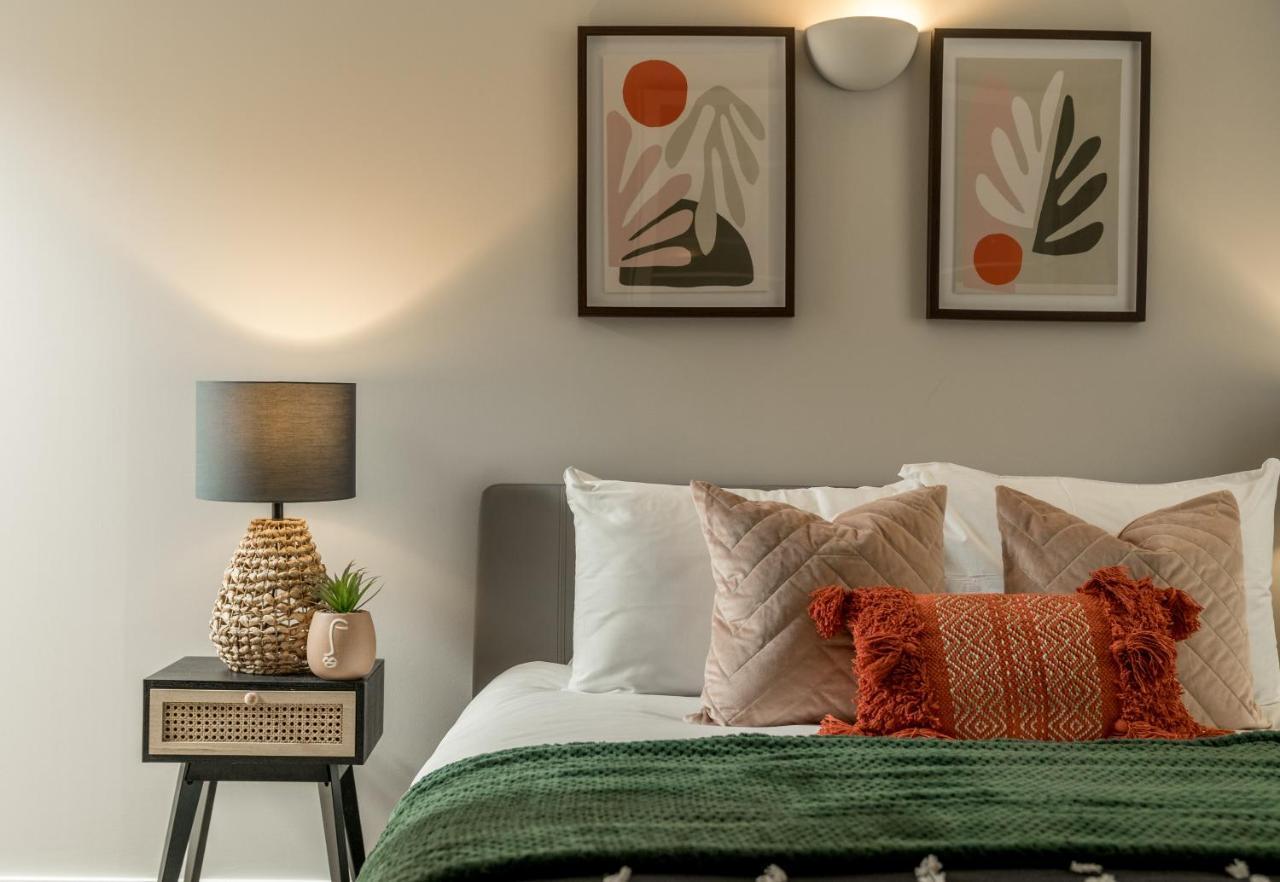 2 Bedroom Apartment With Park Views Shoreditch London Exterior foto