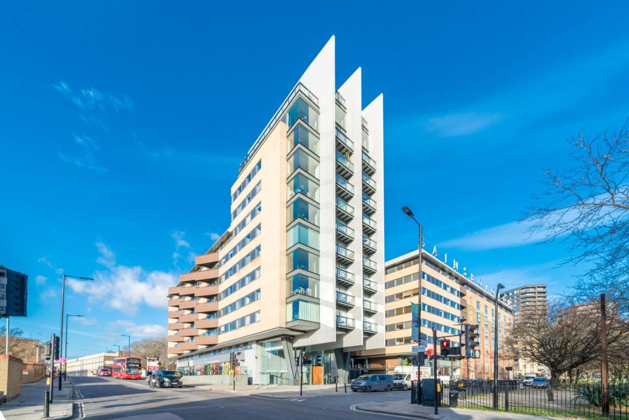 2 Bedroom Apartment With Park Views Shoreditch London Exterior foto